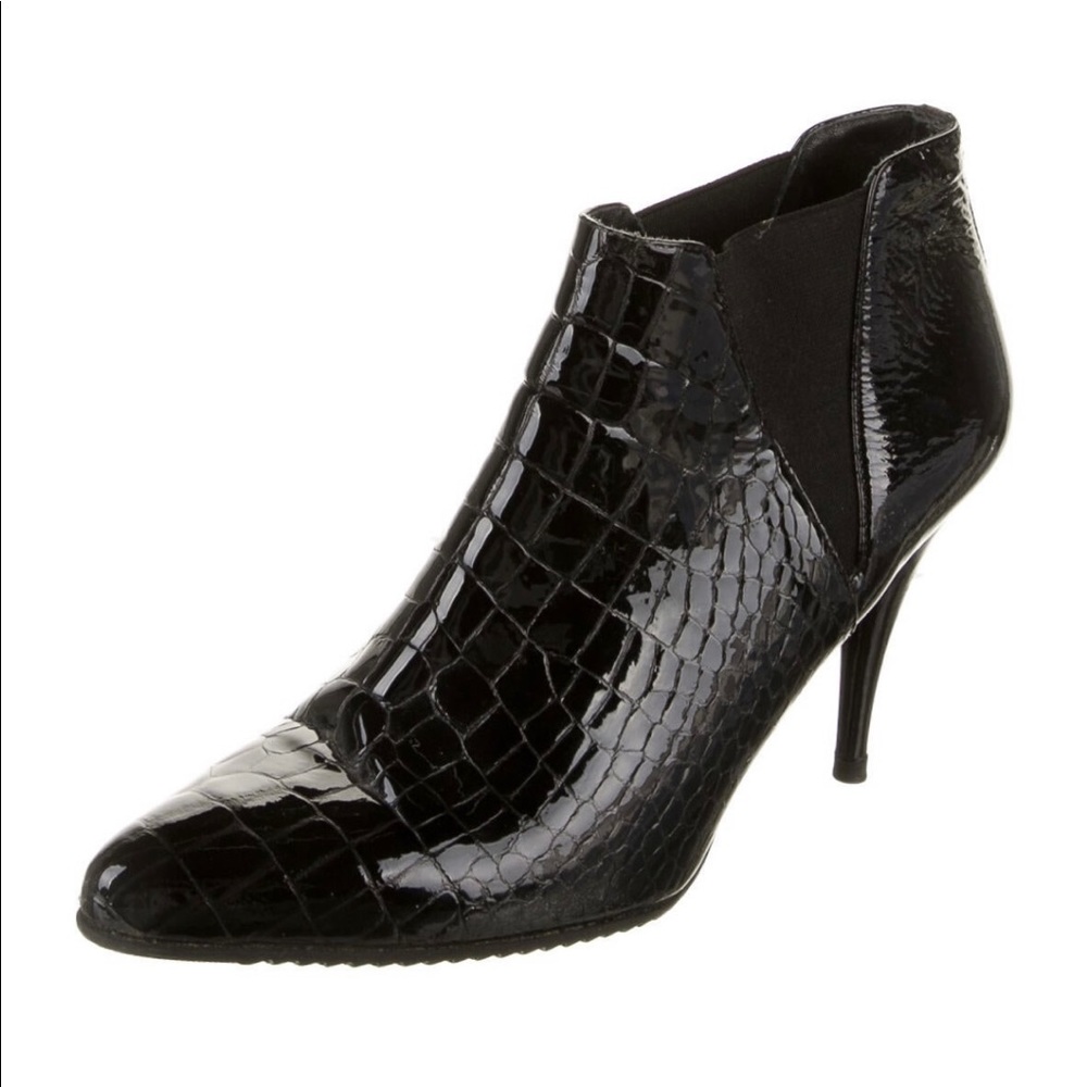 Boots - Picture 2 of 5
